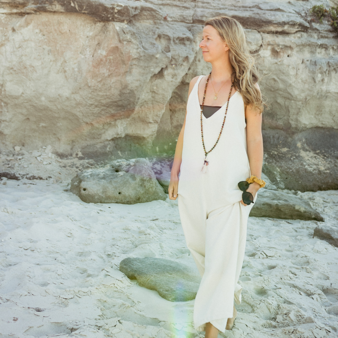 BLOG · EDITORIALS → hier lesen thumbnail