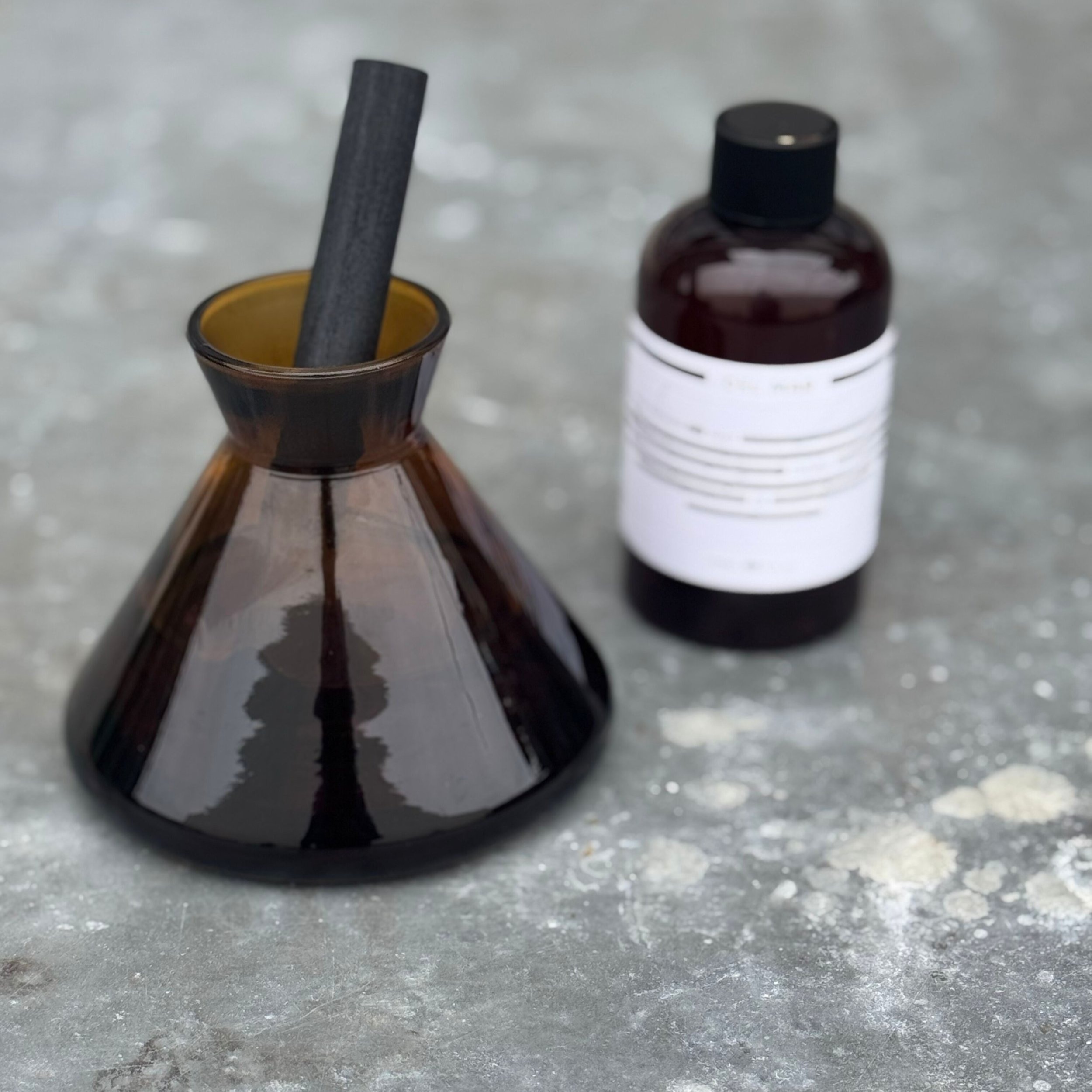Glass Beaker Reed Diffuser thumbnail