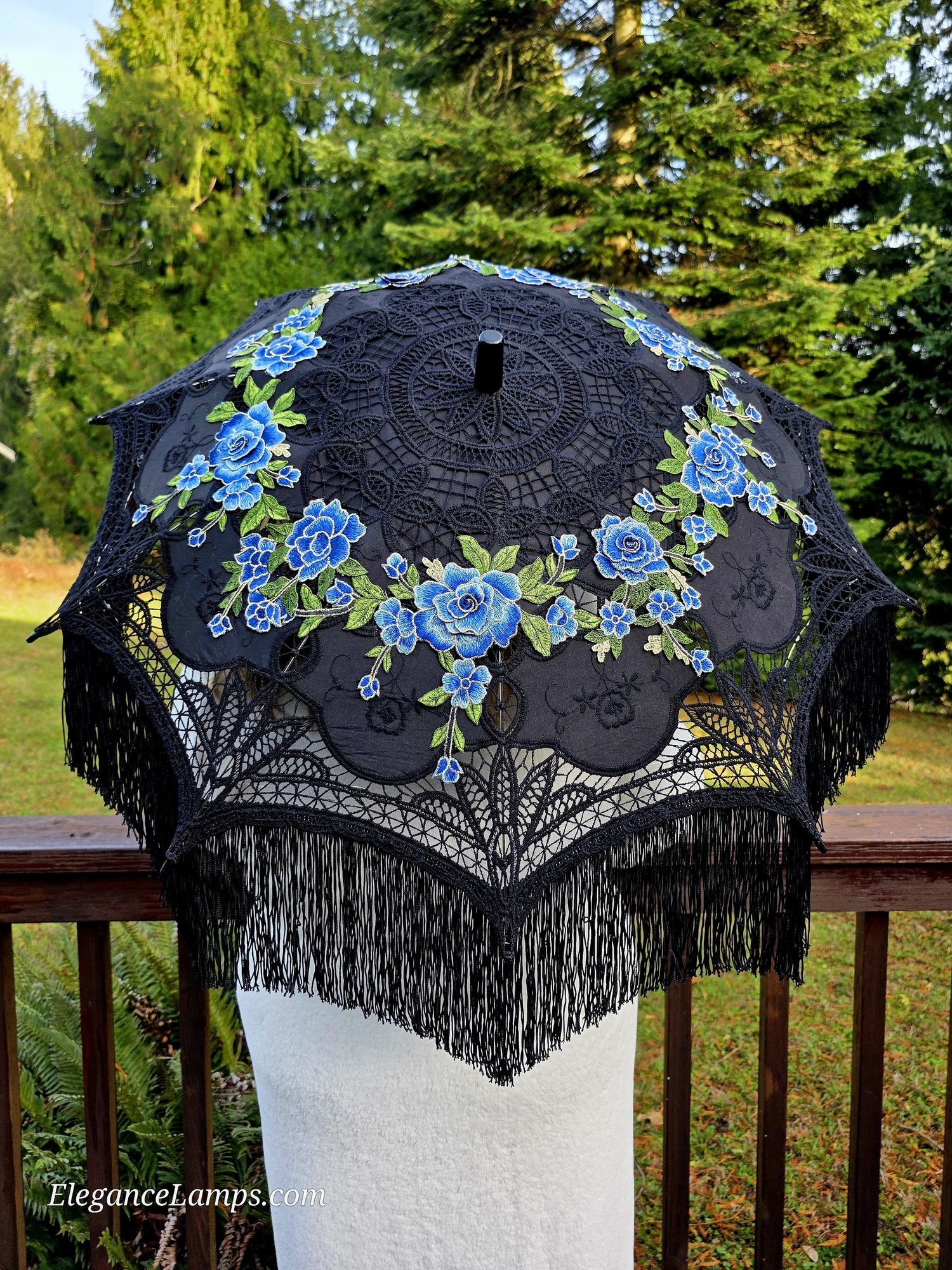 Obsidian LED Parasol thumbnail