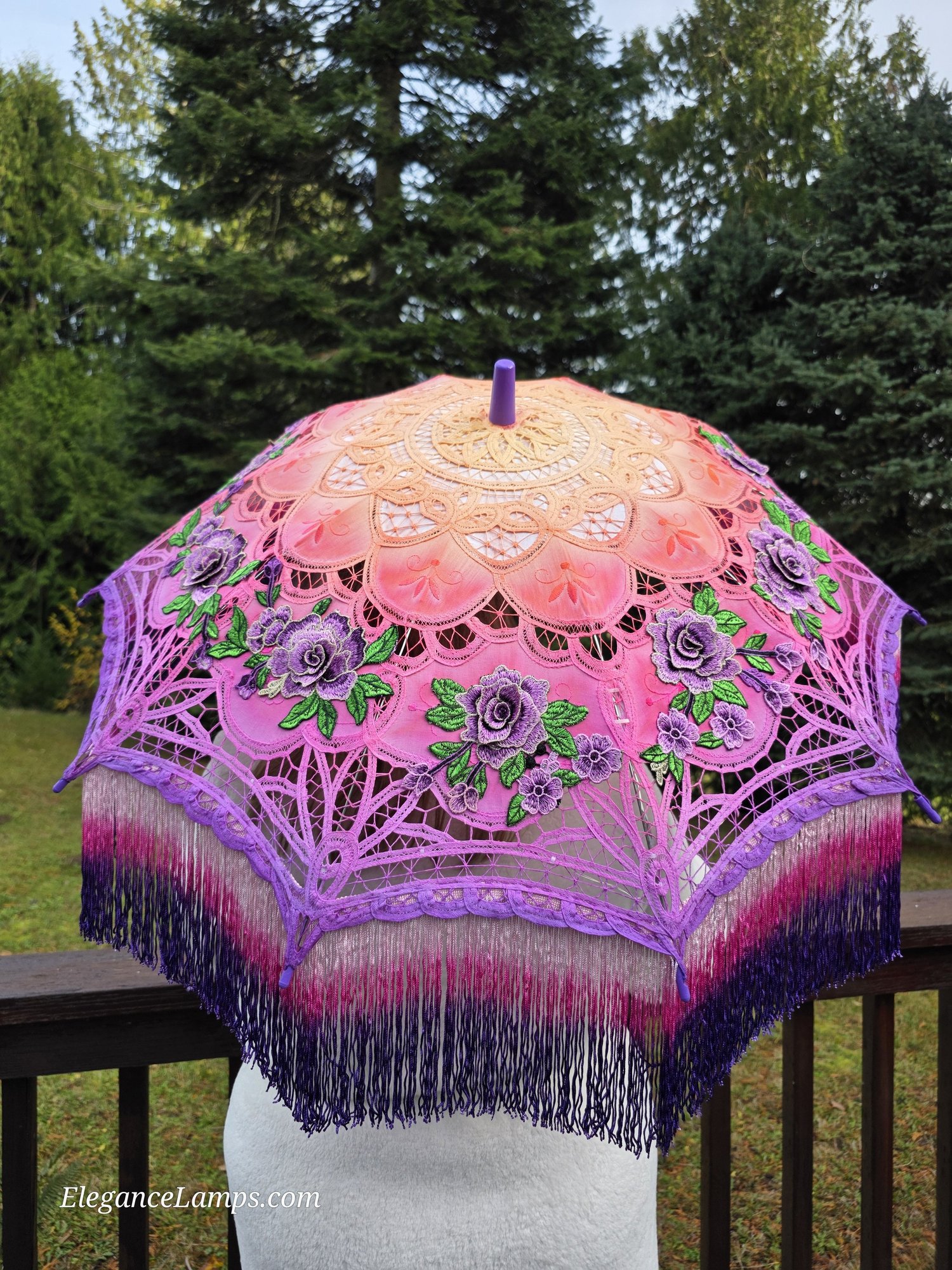 Savannah LED Parasol thumbnail