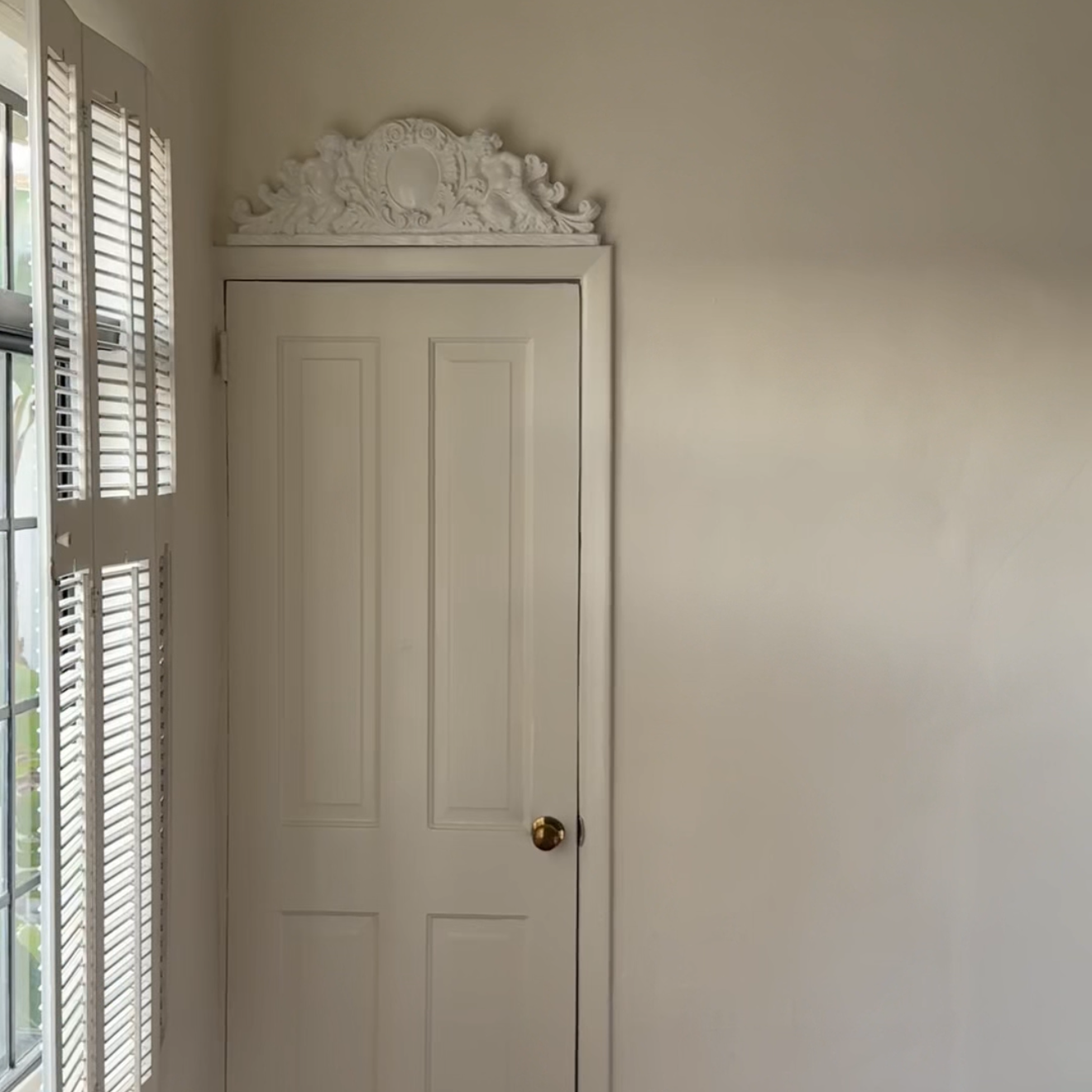 Door Pediment thumbnail