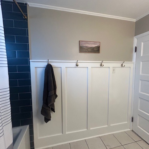 Bathroom Hooks (Gold)  thumbnail