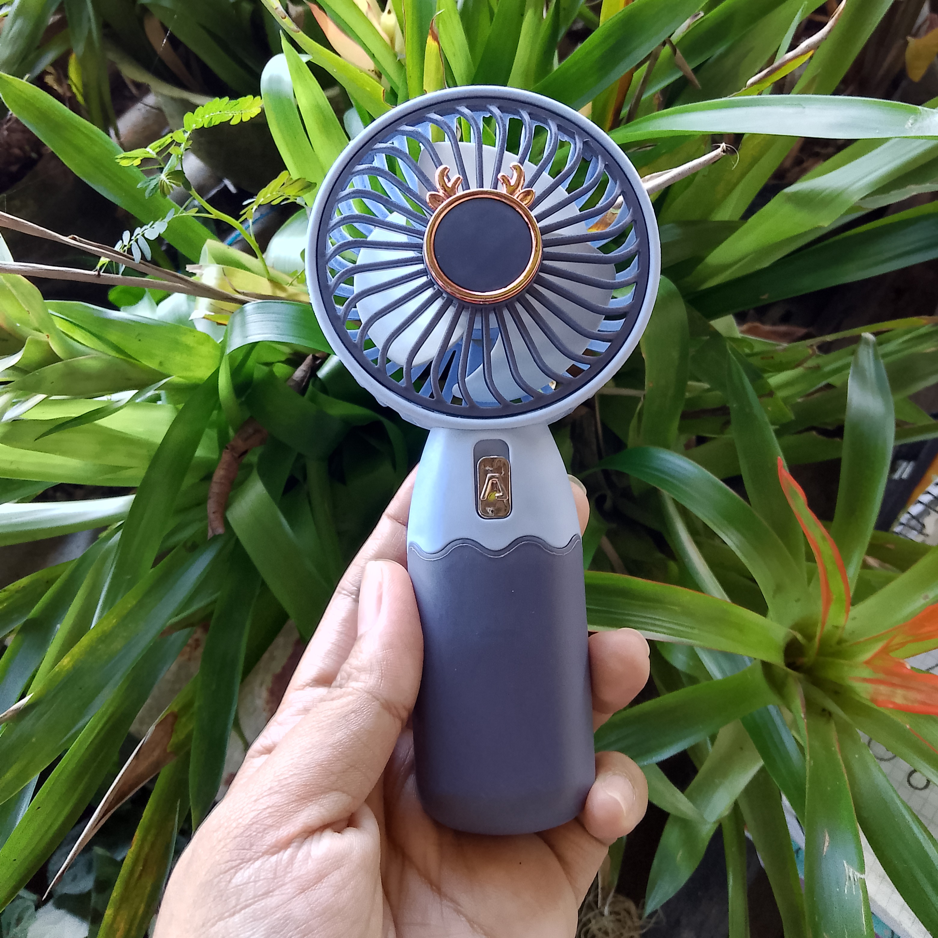 Mini Handheld Fan thumbnail