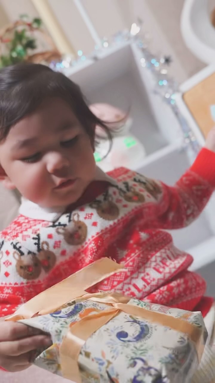 * Do you know Christmas spirit in the Philippines starts September 1? 👀 

Christmas is our favorite holiday of the year 