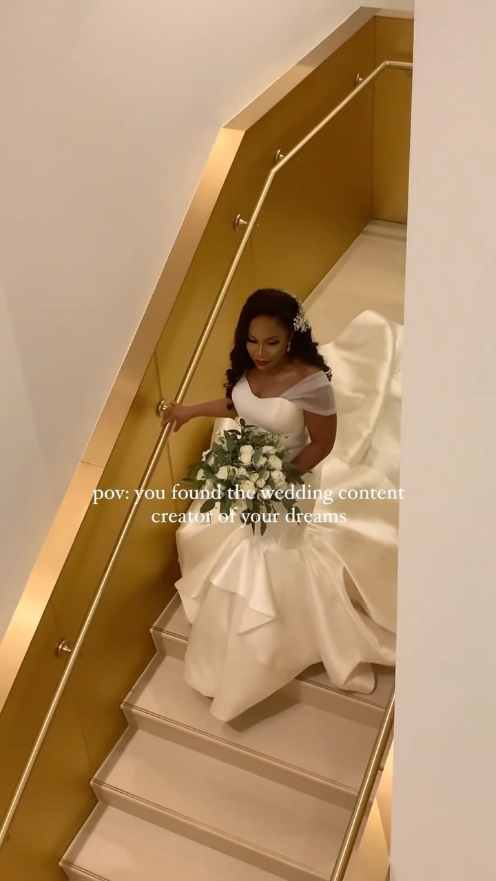 capturing love, delivering memories 🤍
.
.
.
#weddingcontentcreator #2024bride #2025bride #bridetobe #modluxweddingschi  