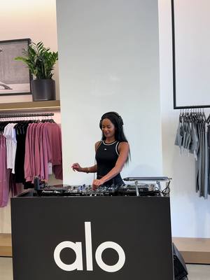 a few days back with the Alo family 🎧🌟💿 