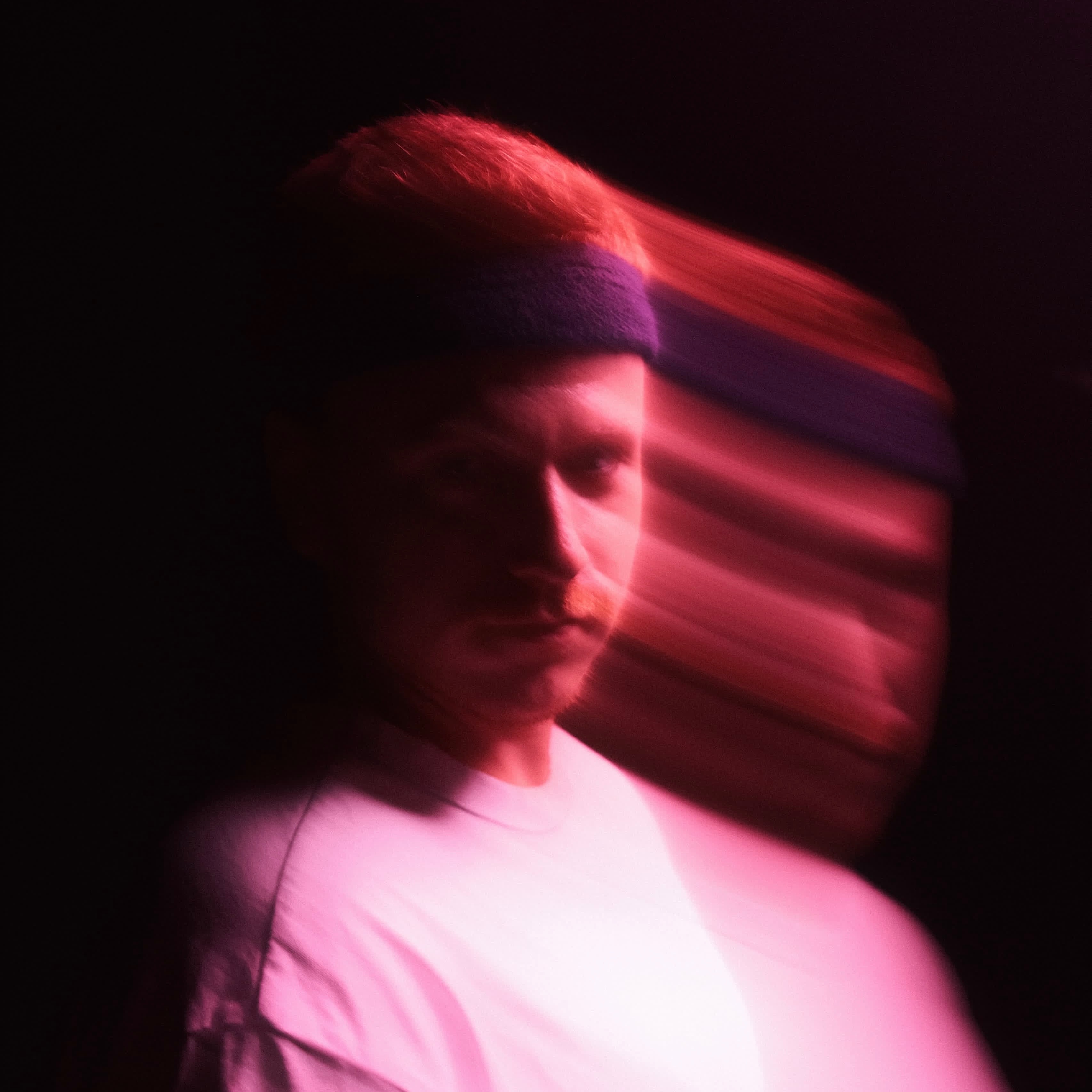 Zachary Gould (Synth Pop) thumbnail