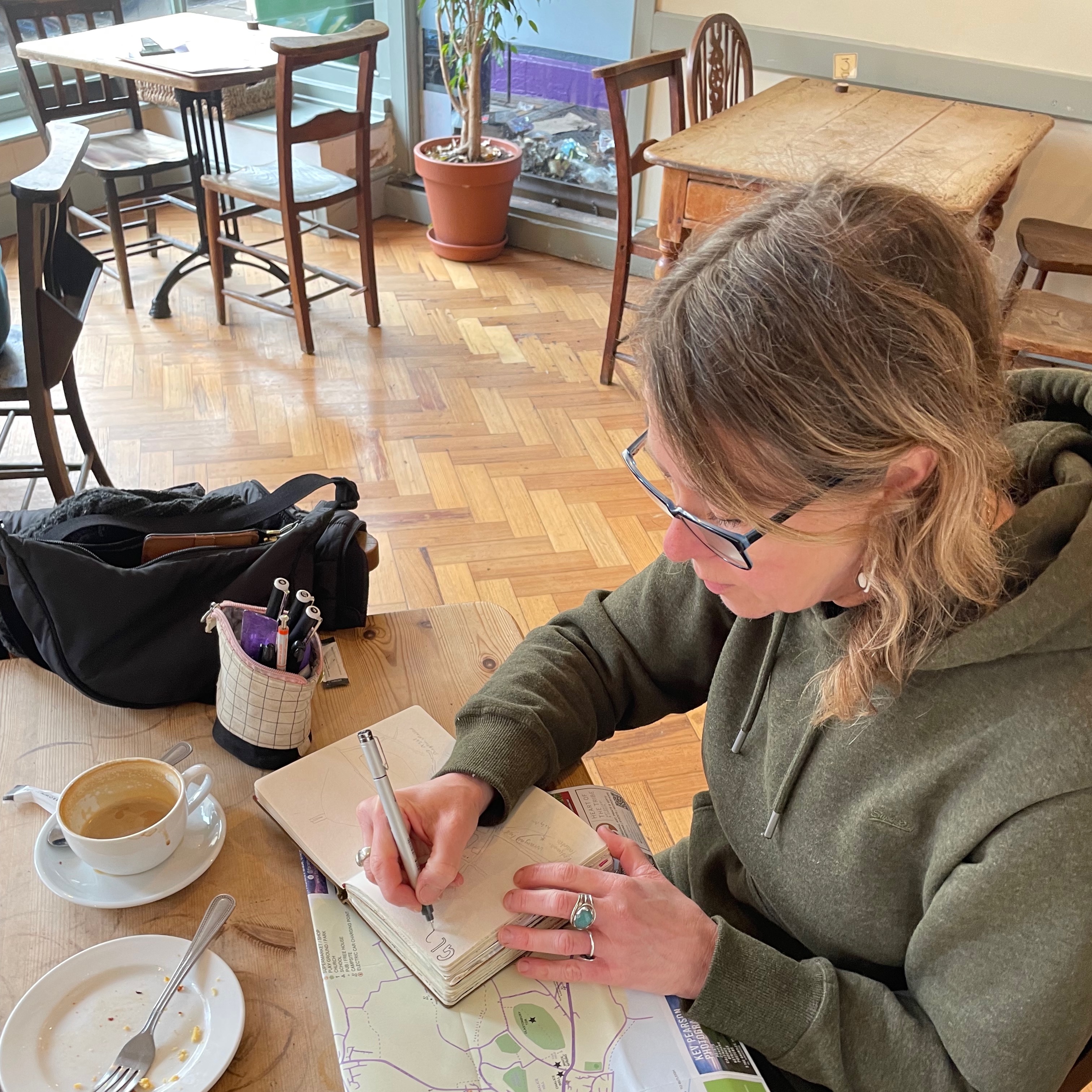 Sketchbook Journaling workshop: BOOK HERE thumbnail