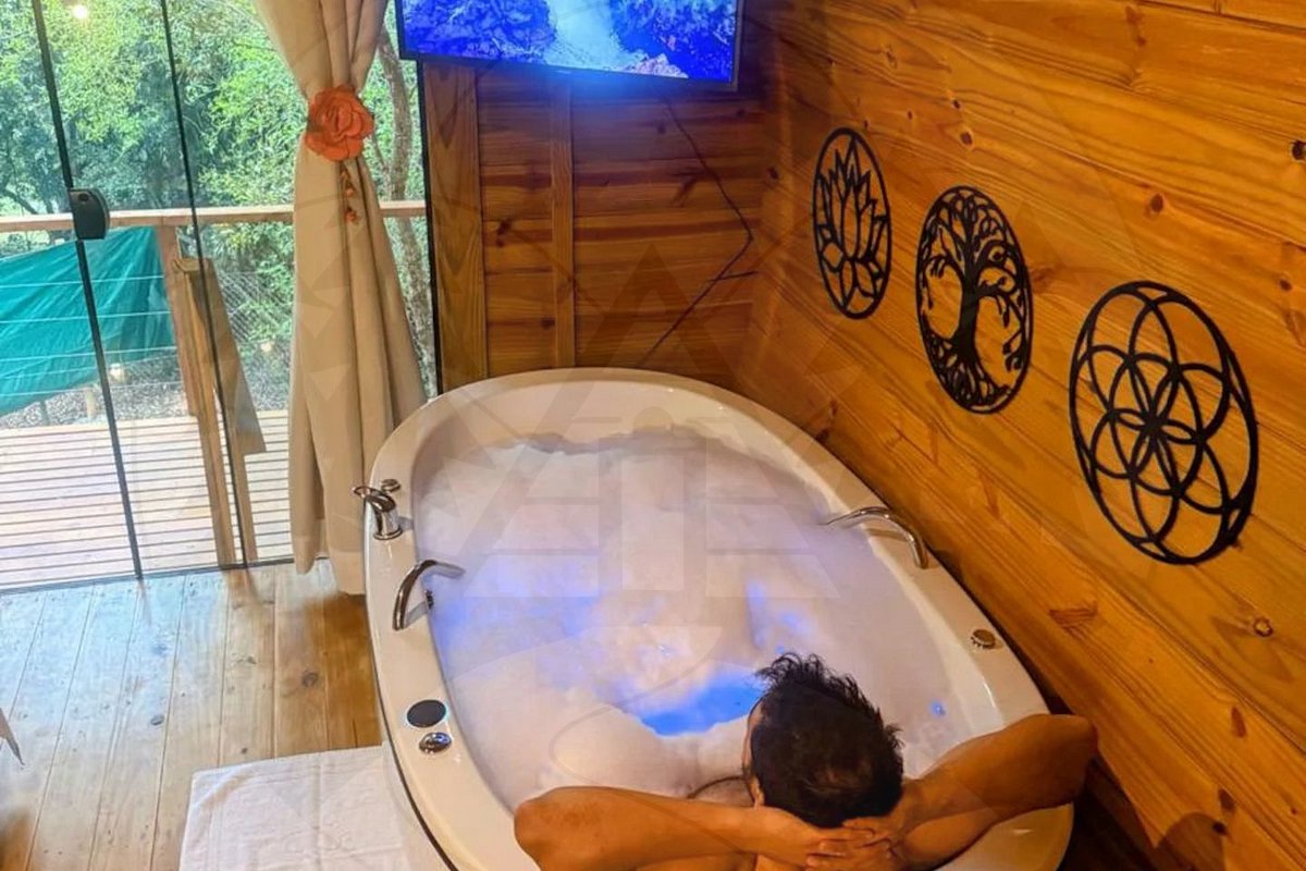 Cabana do Bosque - Hidromassagem e Café da manhã thumbnail