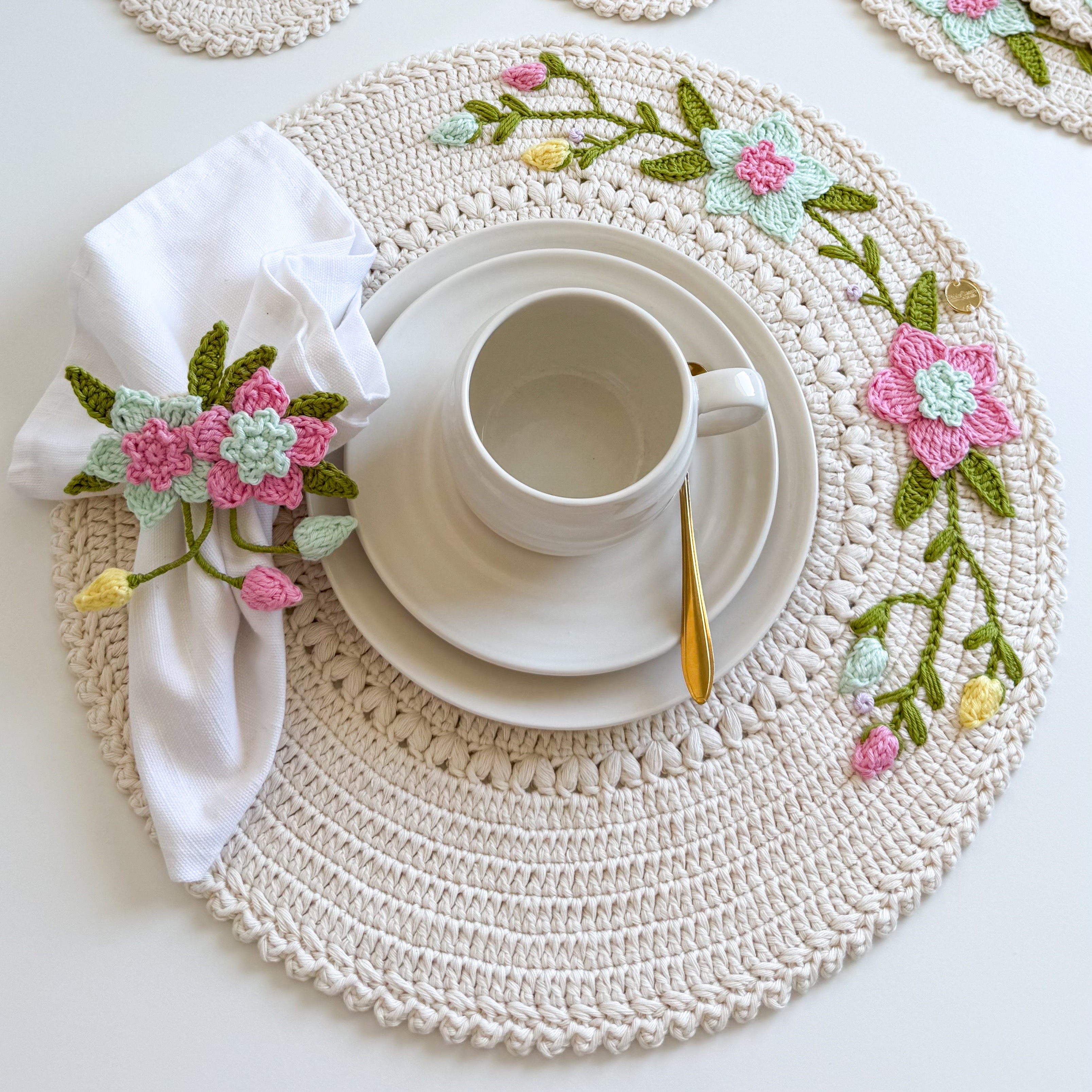 Aulas Americano Jasmine Redondo, Porta Guardanapo e Porta Copo thumbnail