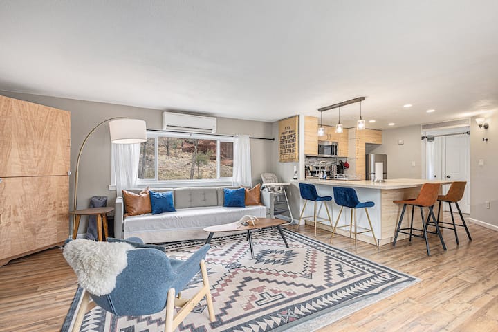 Fav dog friendly stay in Colorado Springs · ★4.84 · 1 bedroom · 1 bed · 1 bath thumbnail