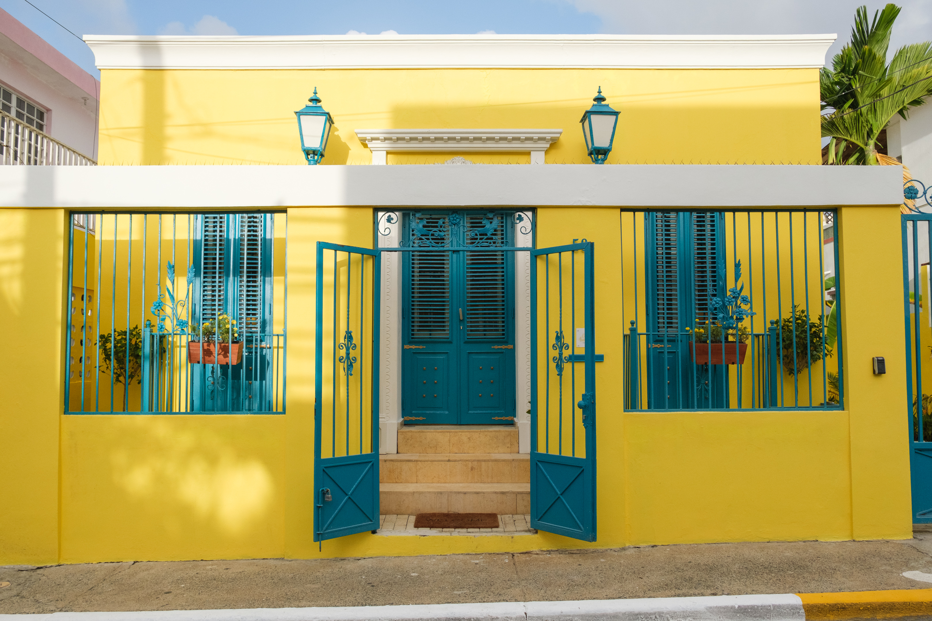 Casa Amarilla   thumbnail