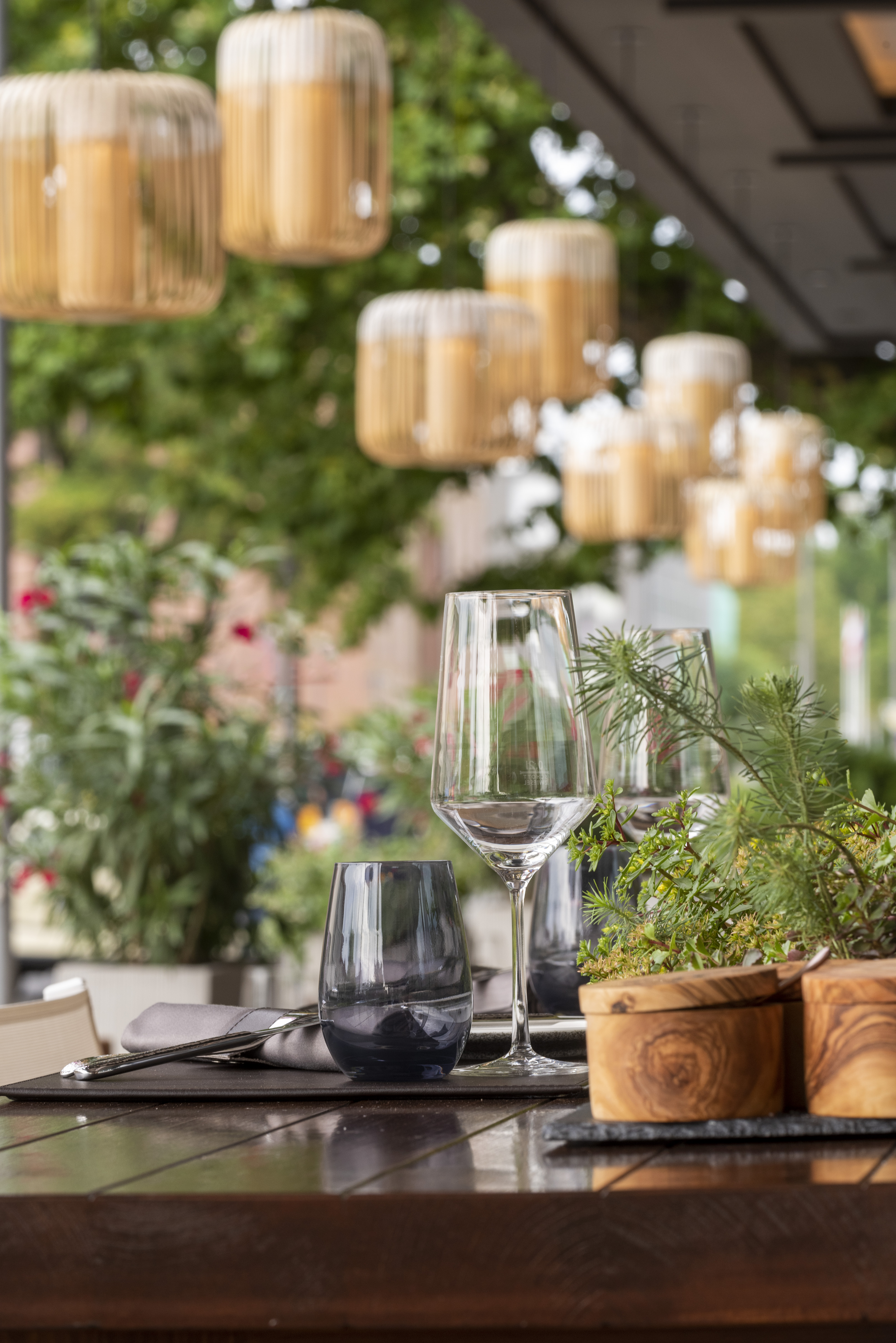 Follow us on @jwsteakhouseberlin thumbnail