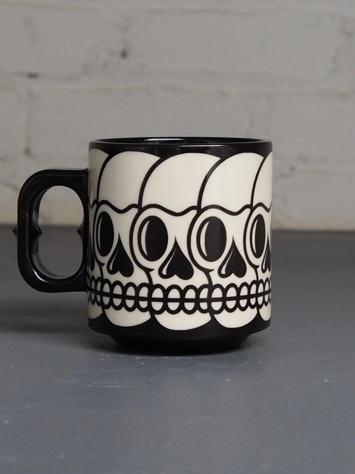 Skulls thumbnail