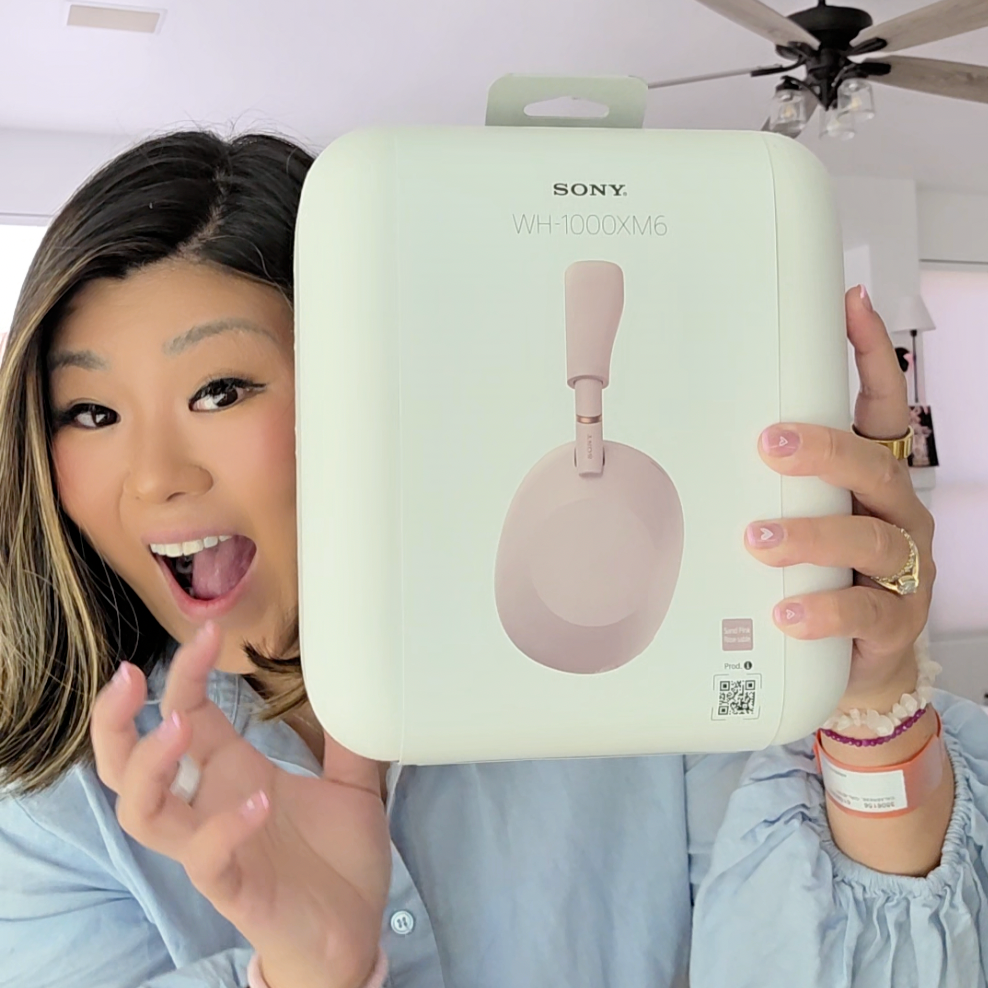 SONY XM6 SAND PINK headphone thumbnail