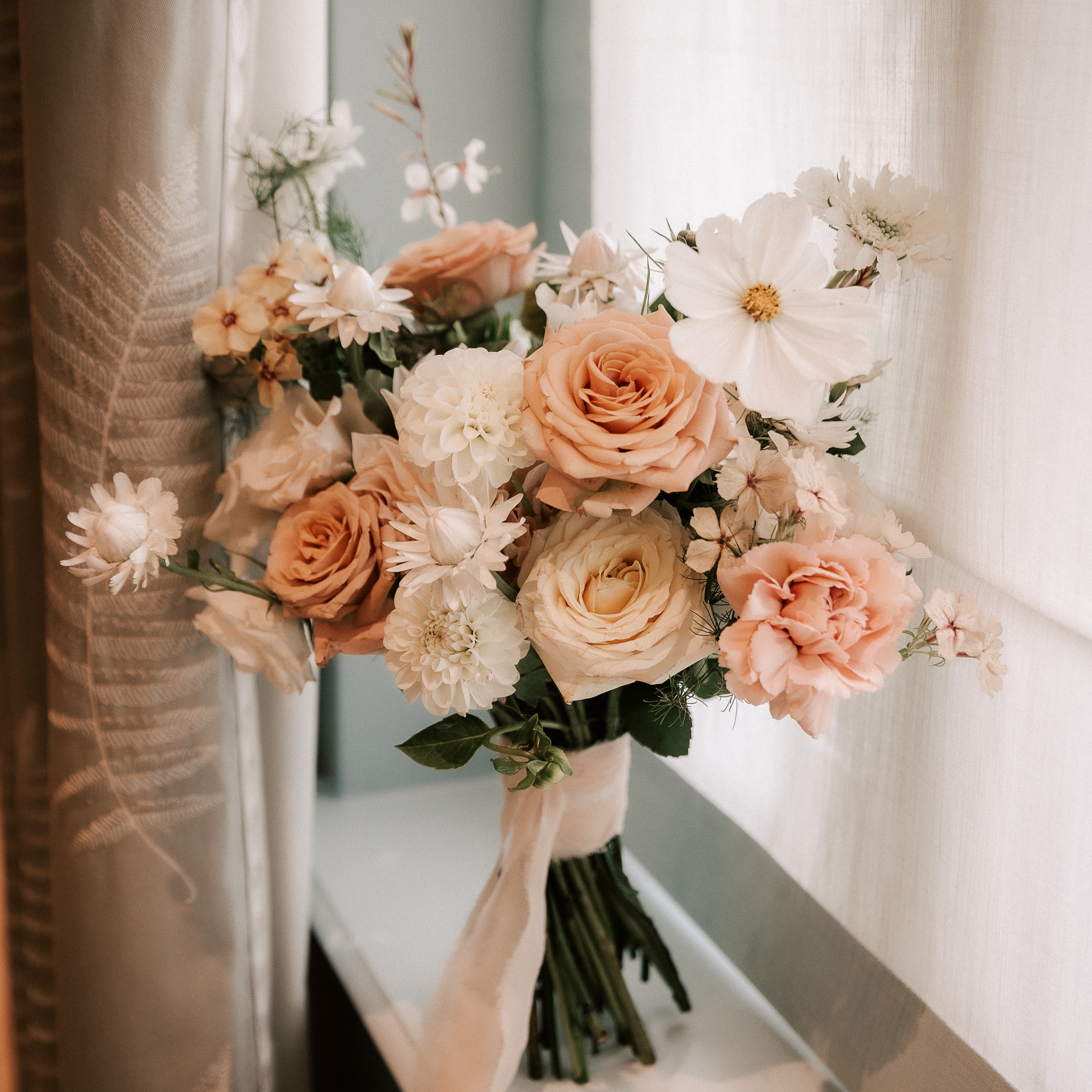 MAKE a WEDDING FLORALS enquiry thumbnail