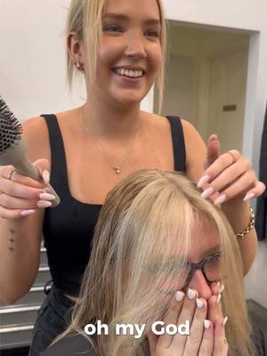 When your hairdresser understood the assignment 🤝 At LMR, we don’t guess, we consult. Your dream hair starts with an in-