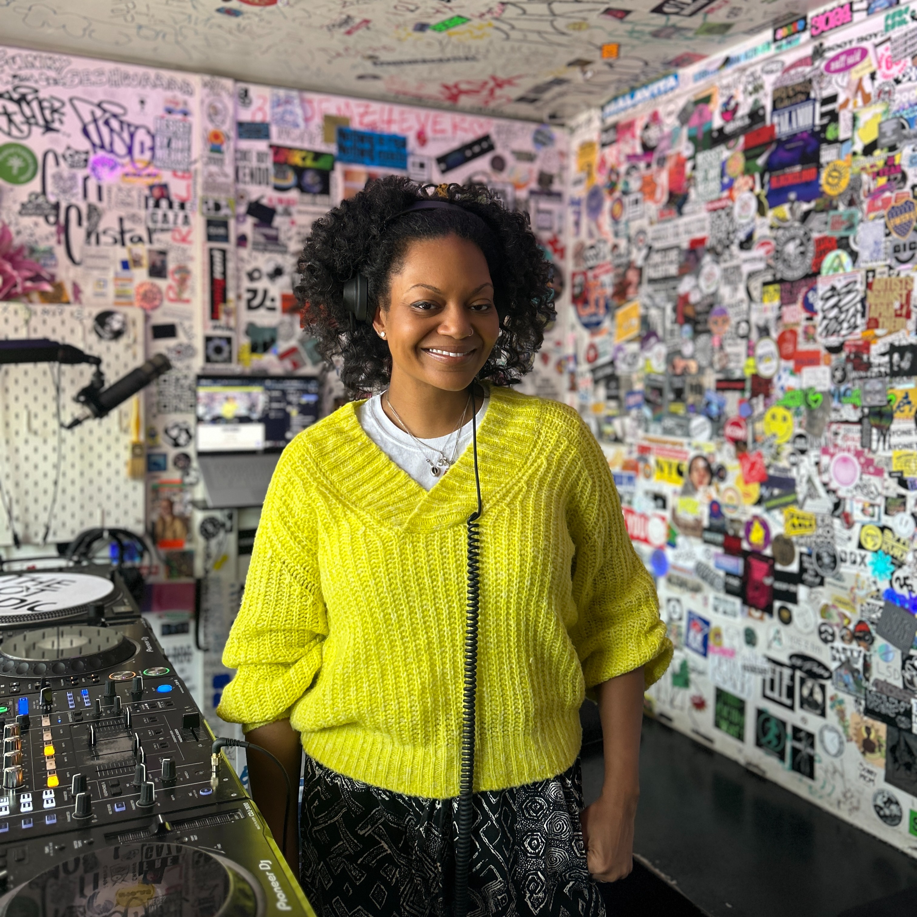 LISTEN - misc. on The Lot Radio 11.23.25 thumbnail