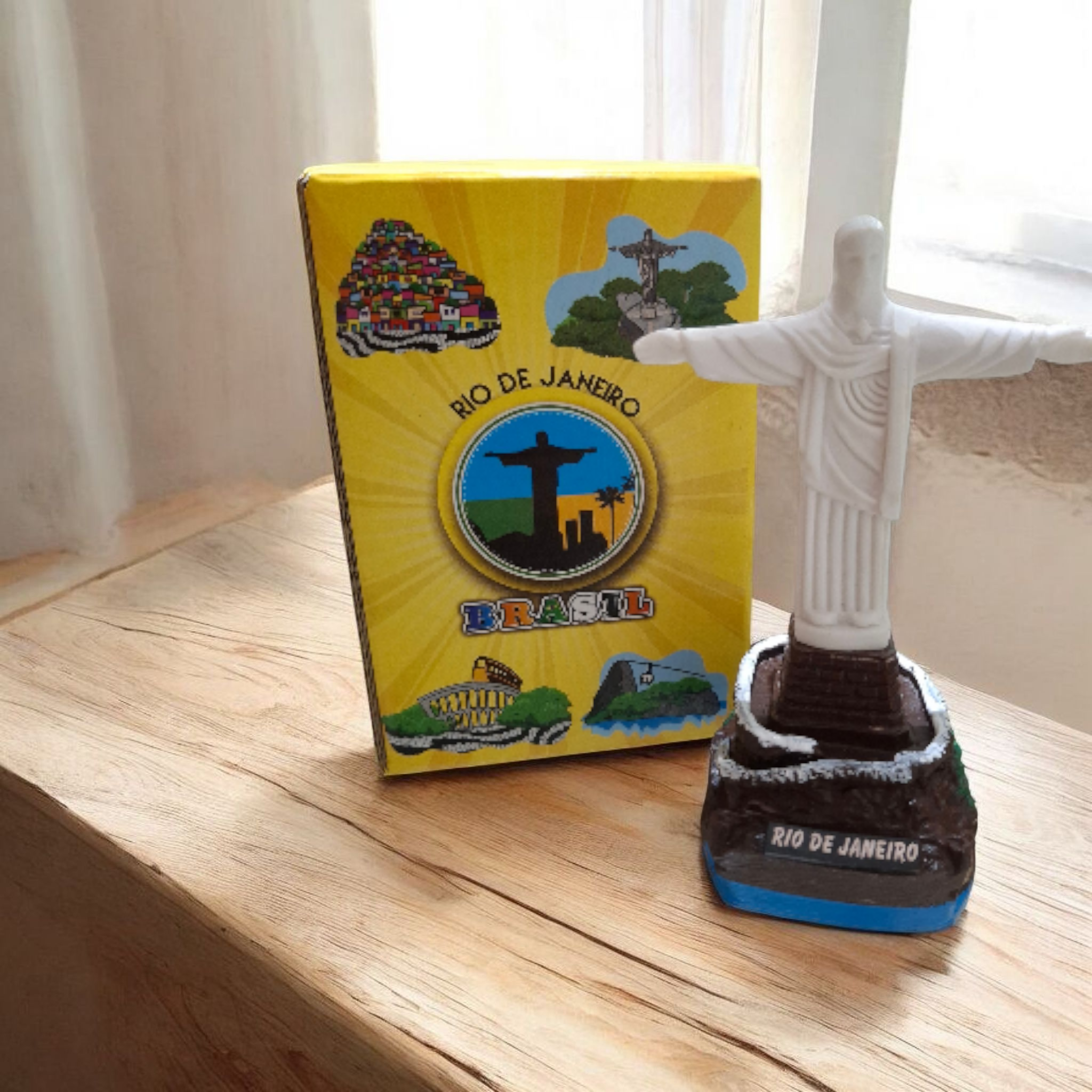 Cristo mirante marrom. R$ 29,99 thumbnail