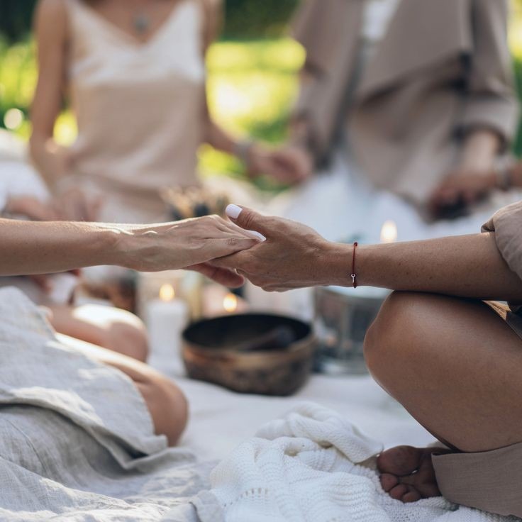 Women's Circles - HALE-BODY+MIND thumbnail