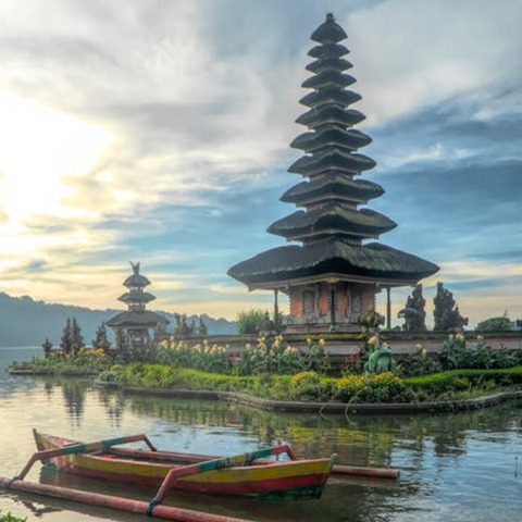 Bali Retreats thumbnail