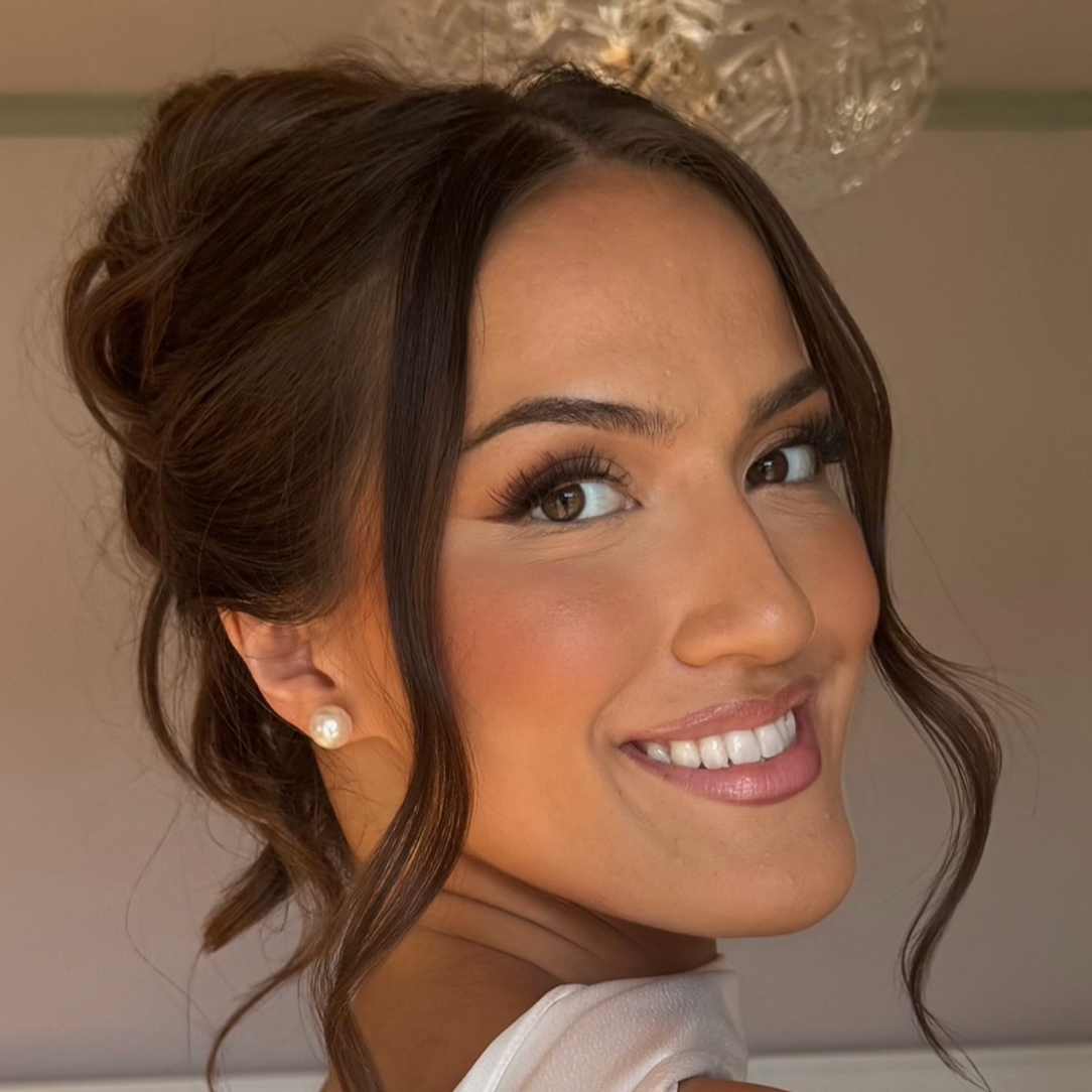 As seen on the knot - My Expert Advice for Brunette Bridal Makeup ideas thumbnail
