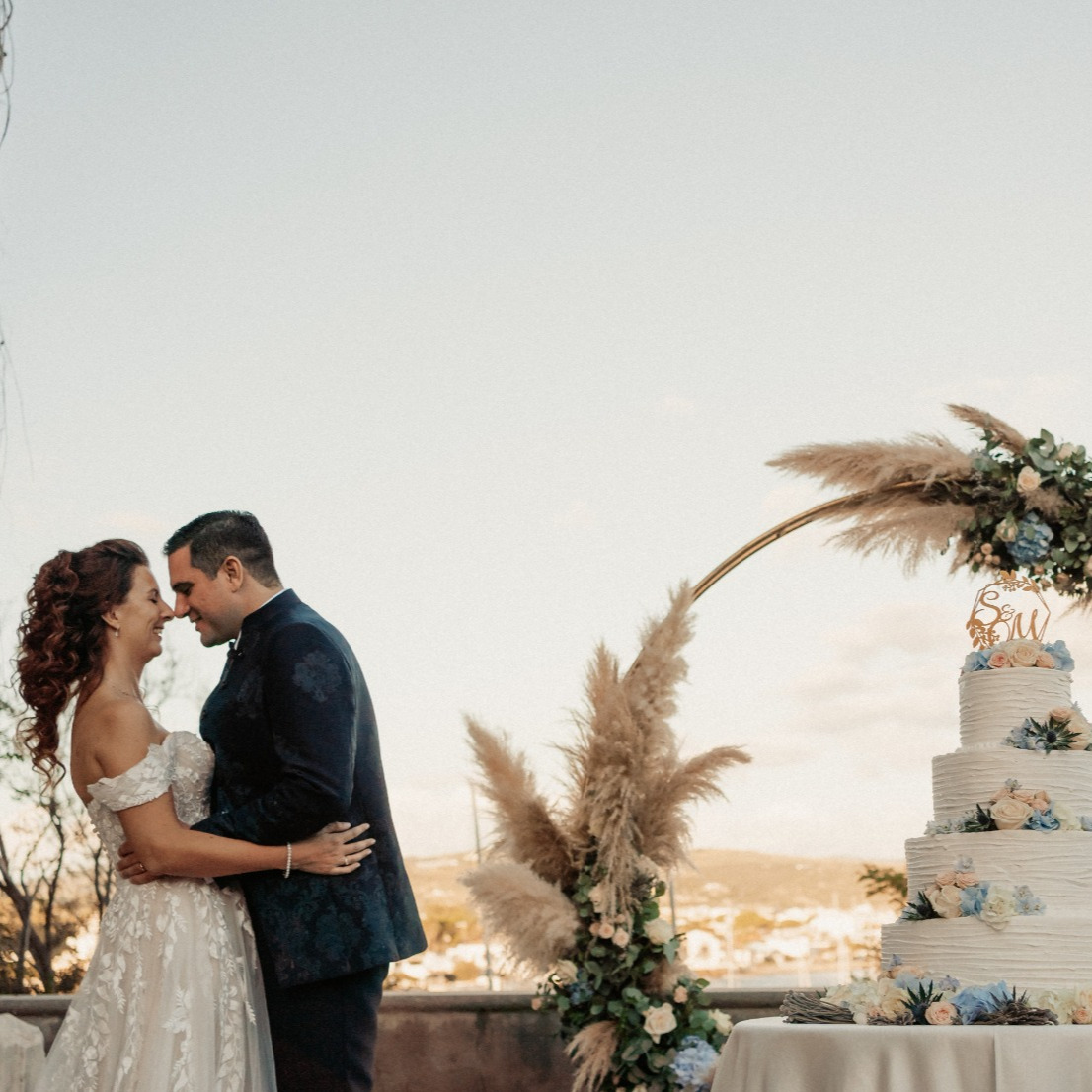 Real Weddings  thumbnail