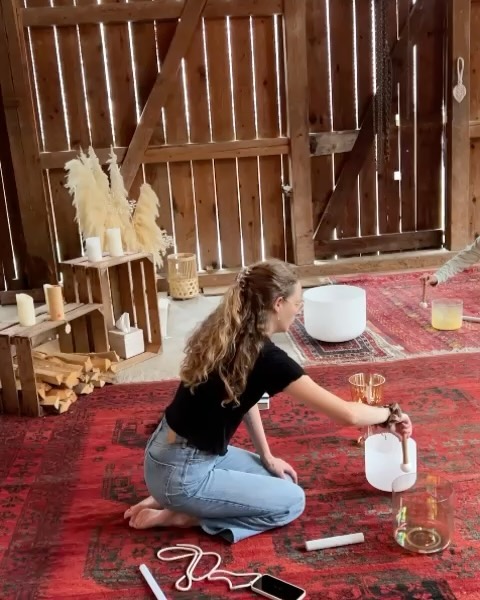 June was filled with lots of new beginnings ✨

1 | learning something new 🙊 watch this space for upcoming sound healing 