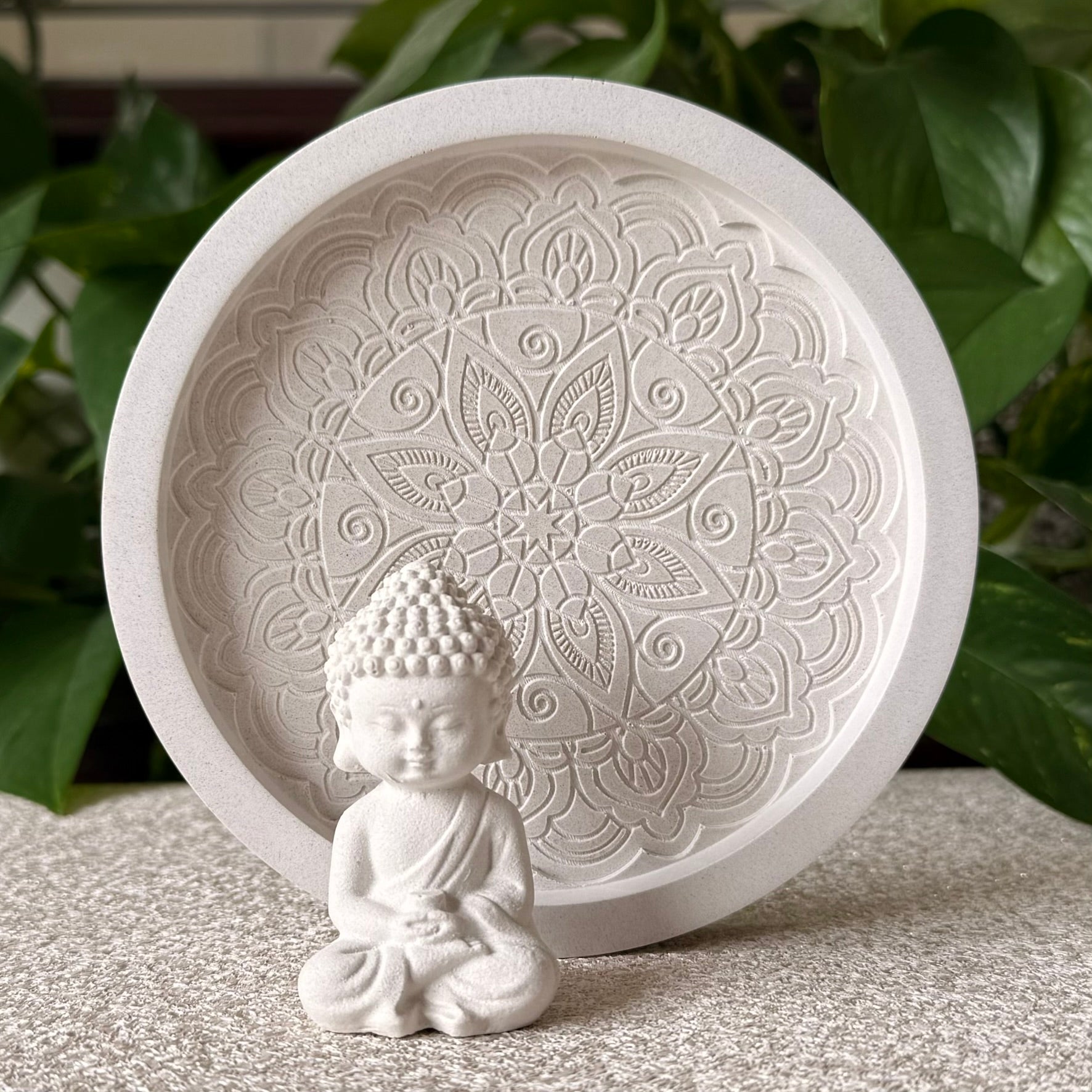 Altar Tray and Buddha Set thumbnail