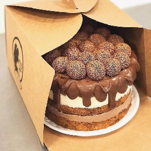 150 receitas de bolos e brigadeiro gourmet  thumbnail