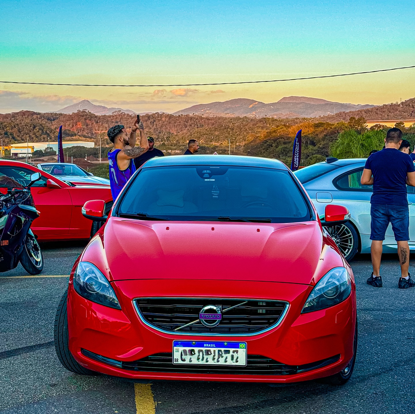 Sobre o @overdrivebr_  ontem, cacete de evento bom, parabéns aos organizadores!
🚗🔥🍃