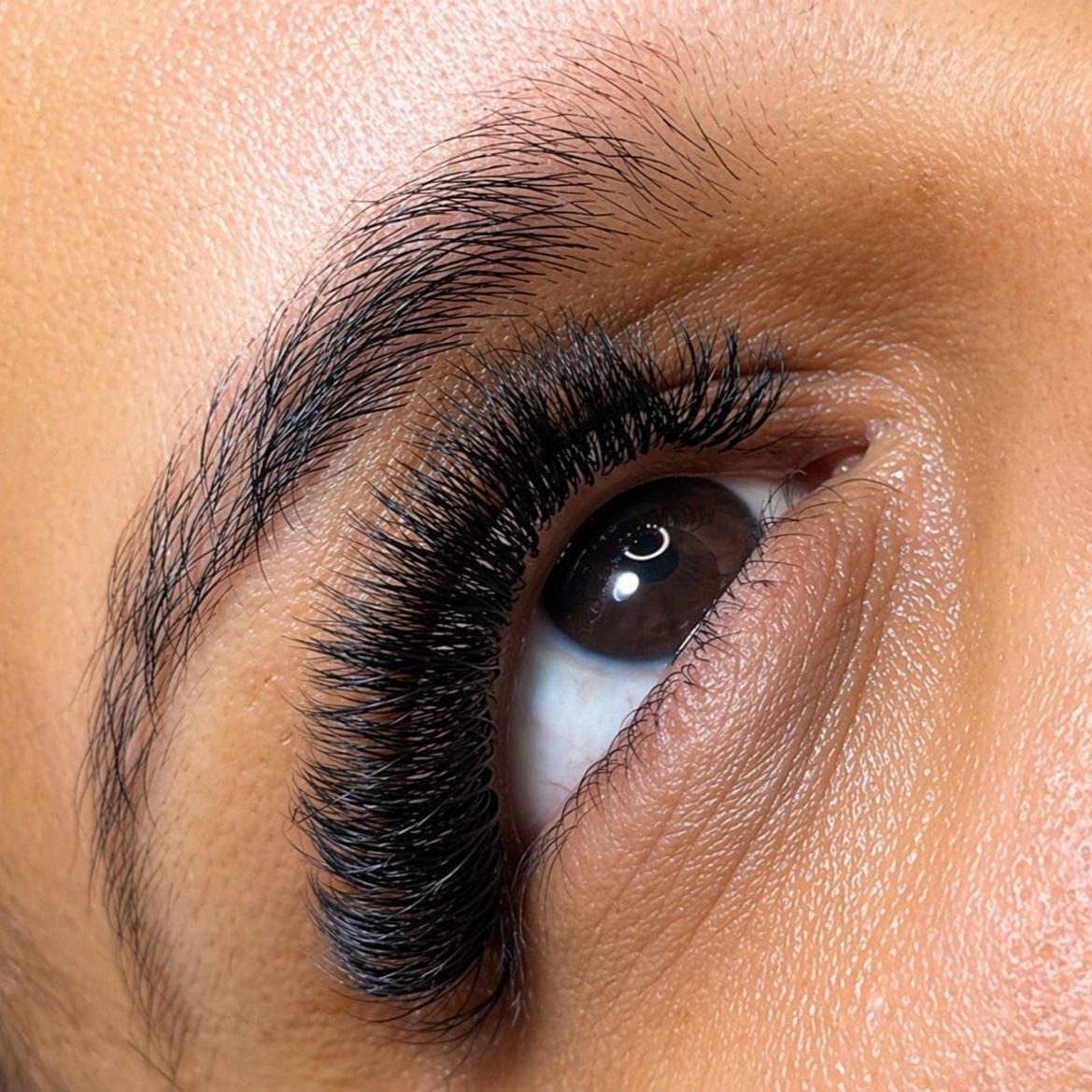 Extensão De Cílios thumbnail