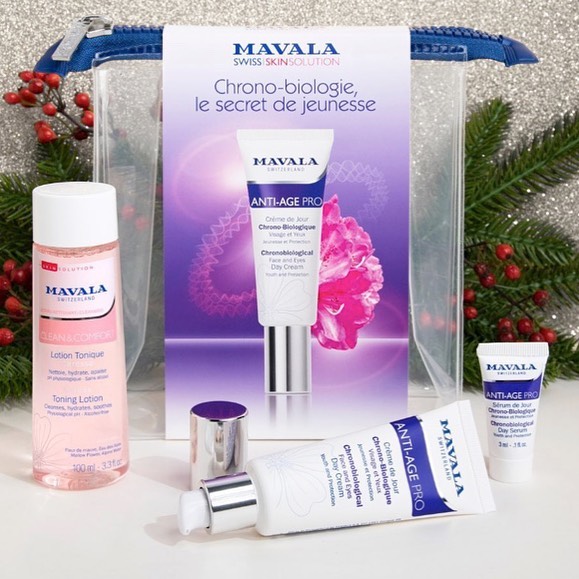 Christmas in July? 🎄🎁
Gift yourself or a loved one our MAVALA CHRONOBIOLOGY THE SECRET OF YOUTH KIT.

The complete skin 