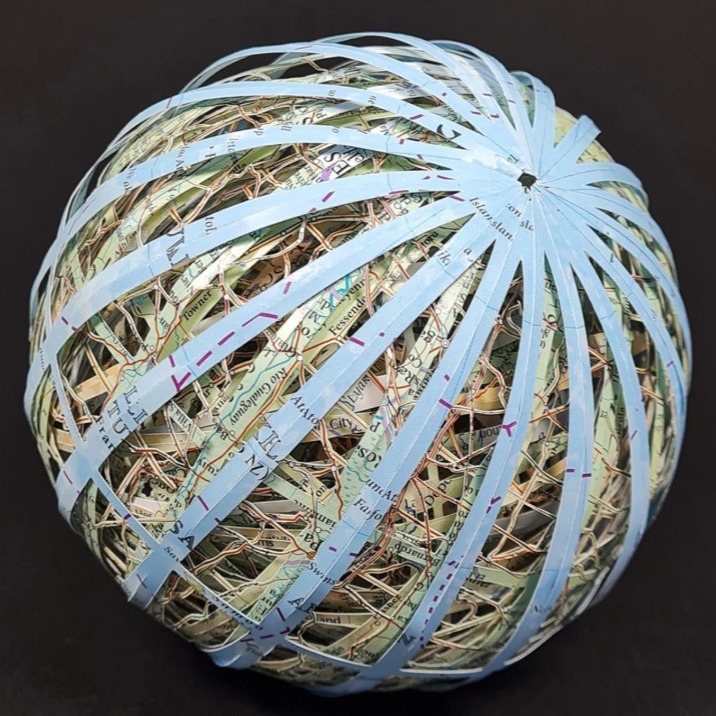 Kate Hipkiss • Papercuts thumbnail