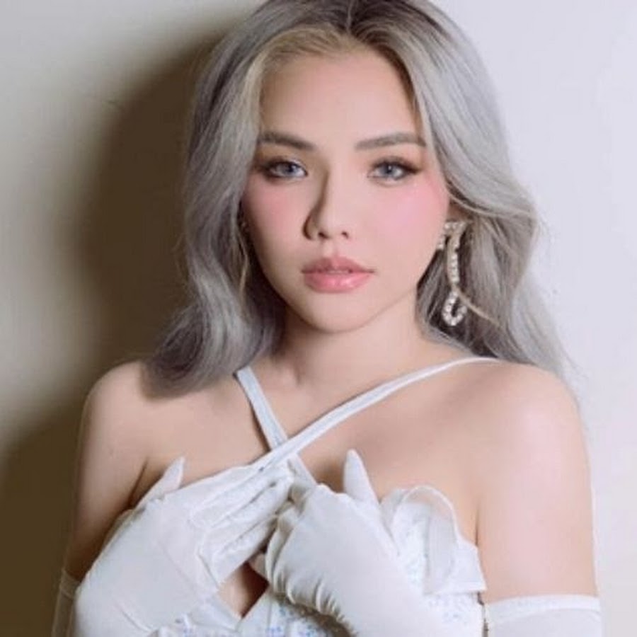 CEO Mya Trần thumbnail