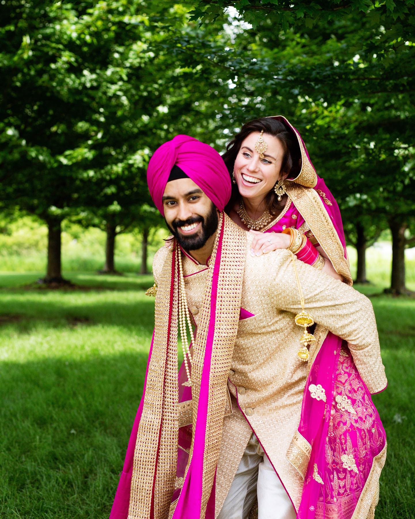 Hi 👋 Instagram! We’re back! A little hiatus after the busiest June yet! 3 weddings, 22 families, countless of headshots 