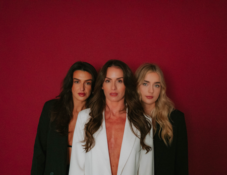 High on Heels  thumbnail