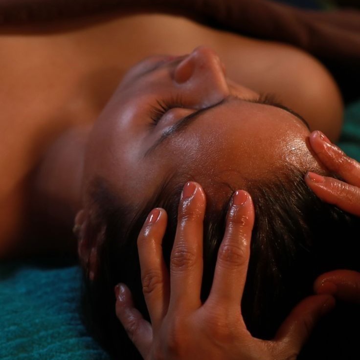 Headspa com Massagem Relaxante thumbnail