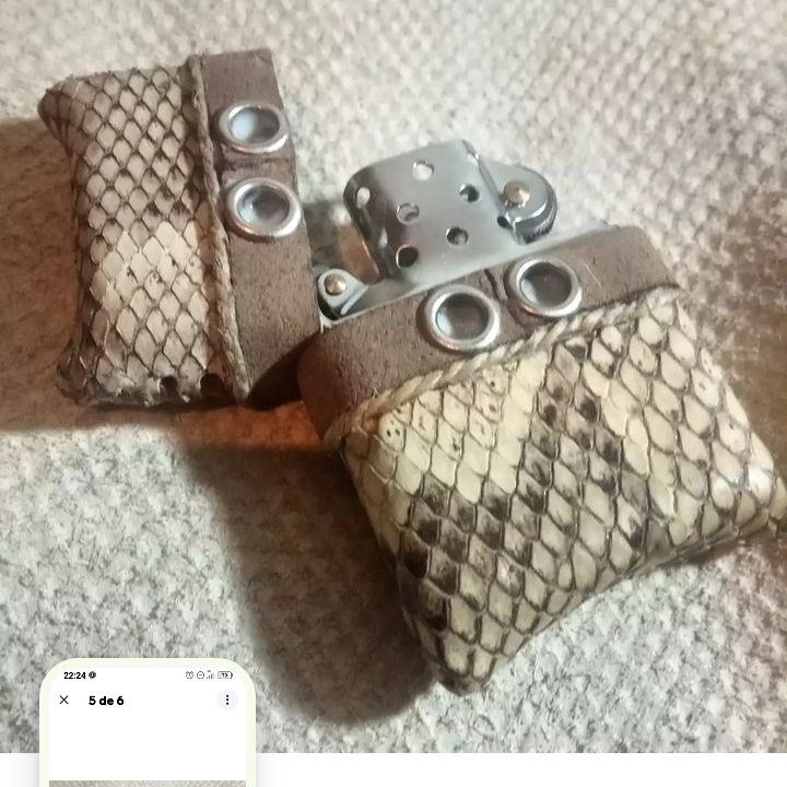 Zippos forrados en piel para coleccionistas thumbnail