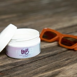 Four B - Acabe com celulites, estrias e flacidez thumbnail