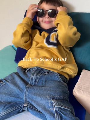 Back to school wardrobe staples by @gap  #HowYouWearGap #GapCreator