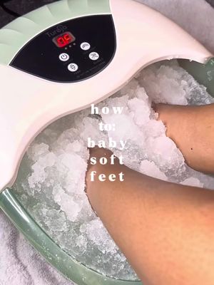 how to have baby soft feet with an at home jelly pedi 🦶🏾 ain’t no way i’m spending $80+ dollars on a jelly pedi anymore 