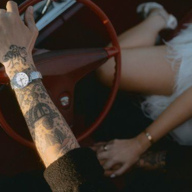 Orange County Engagement Session with a Vintage Car thumbnail