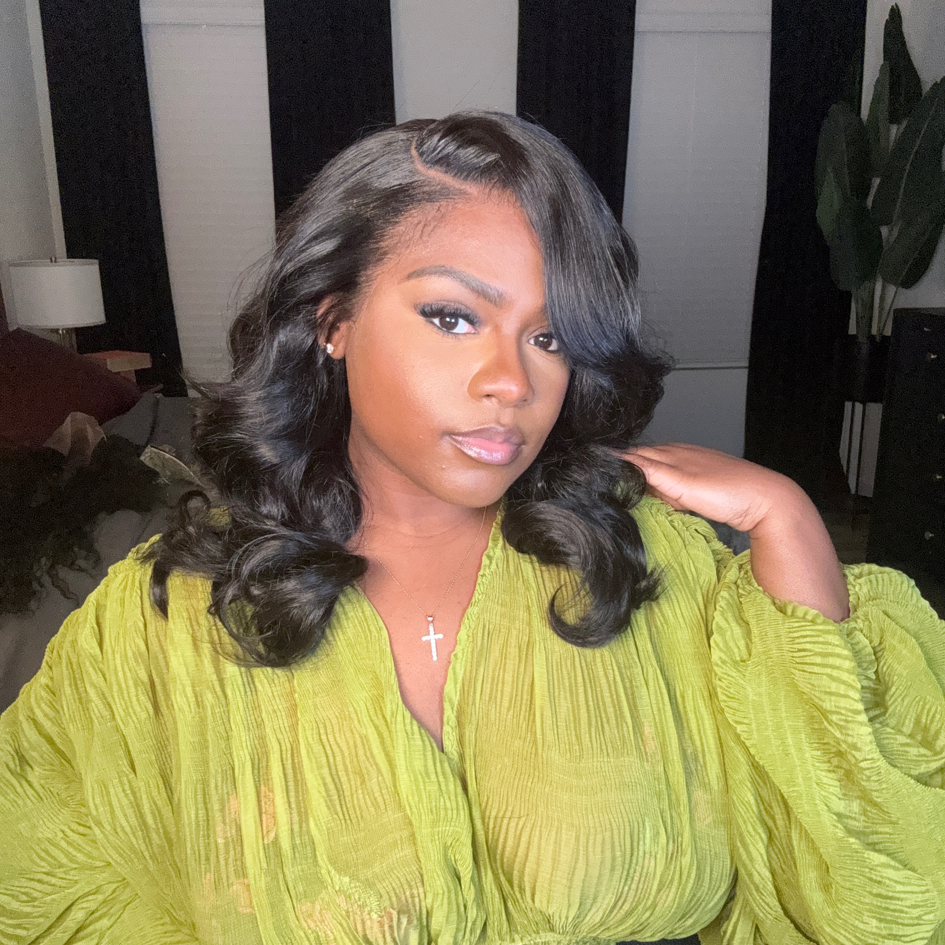 Peacock Curls Pull Go 13x6 Full Glueless Lace Front Wig Pre-Styled Heavy Layers Cut Human Hair thumbnail