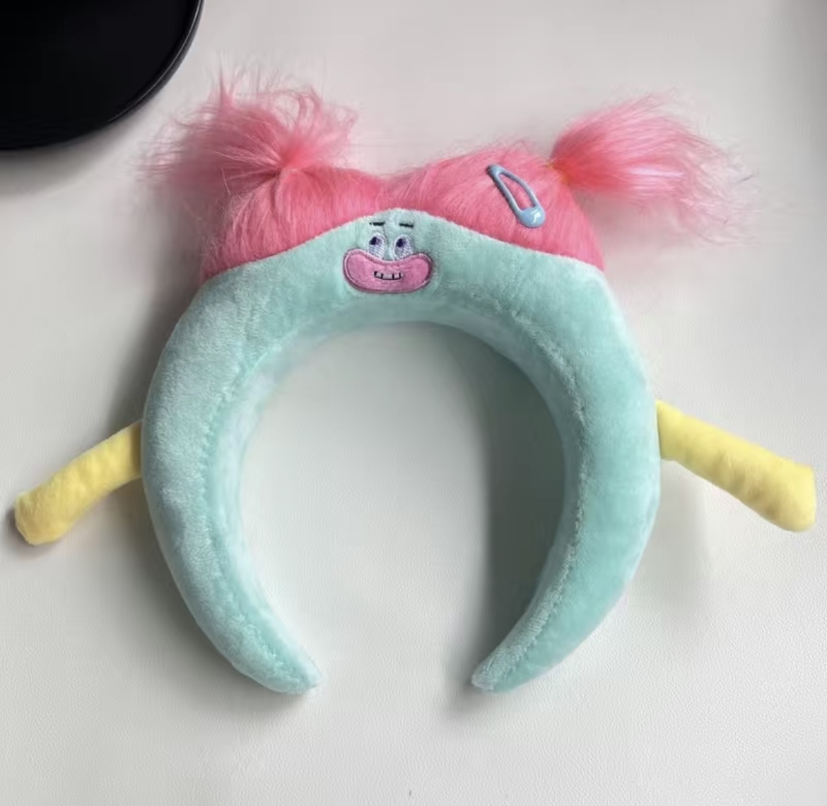 Headband thumbnail