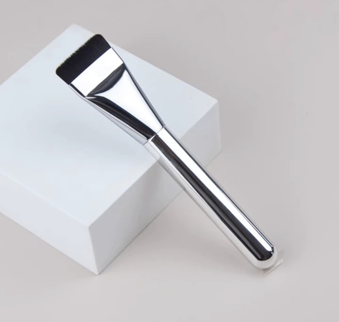 foundation flat brush thumbnail