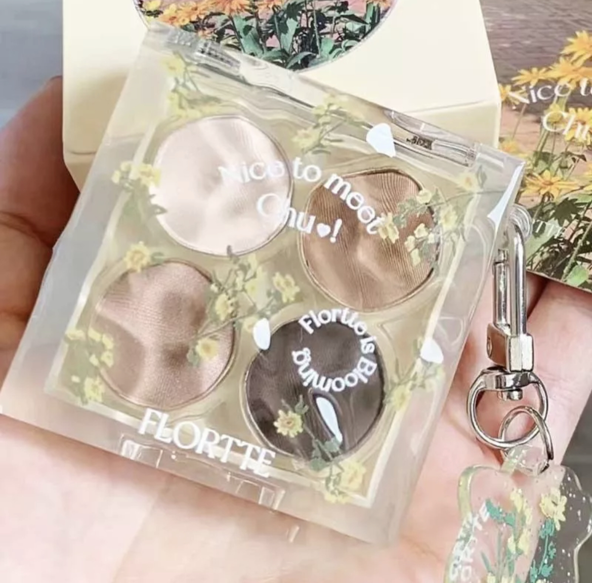 Flortte 4-color Eyeshadow thumbnail