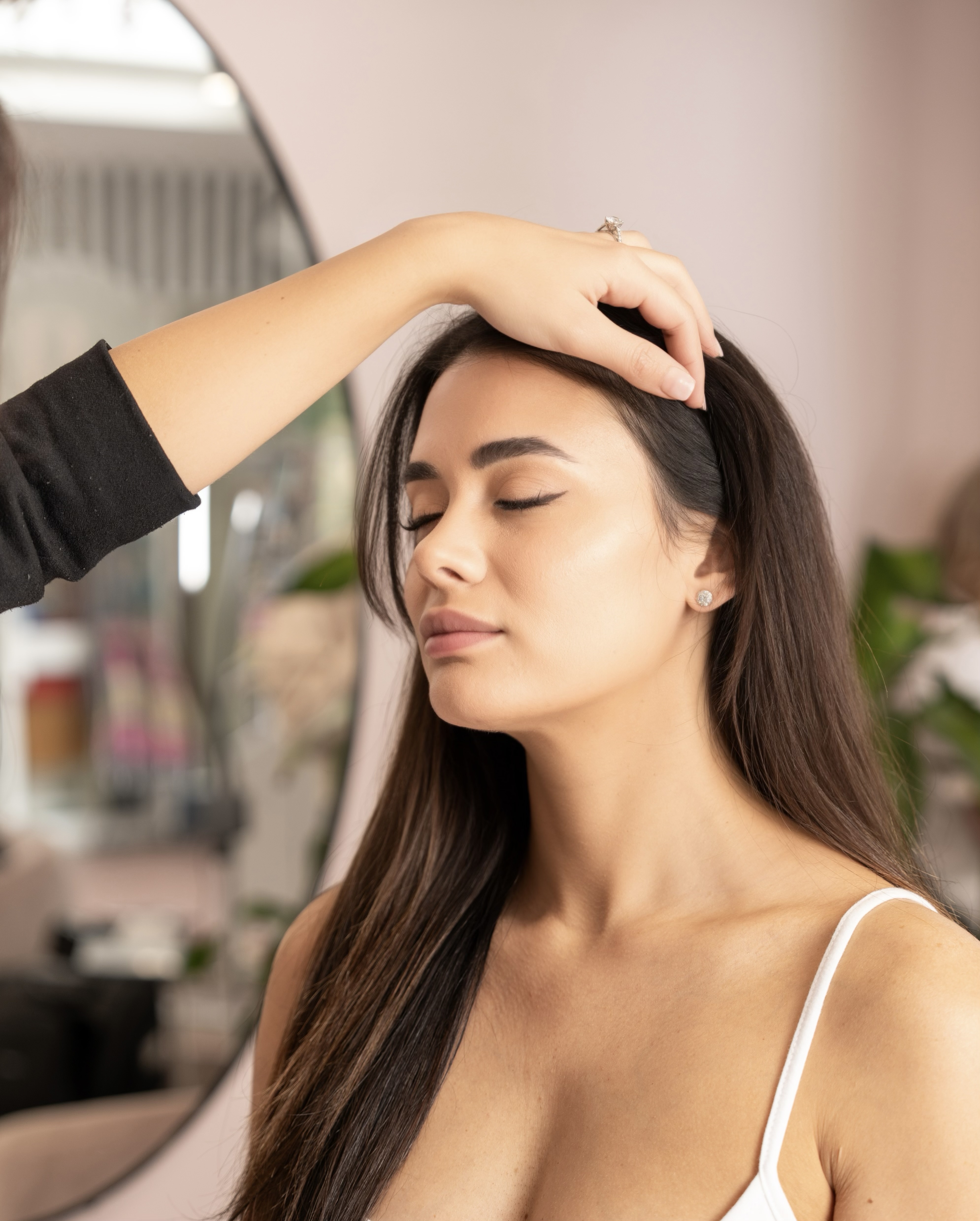 Perfetto Brows BOOK HERE thumbnail