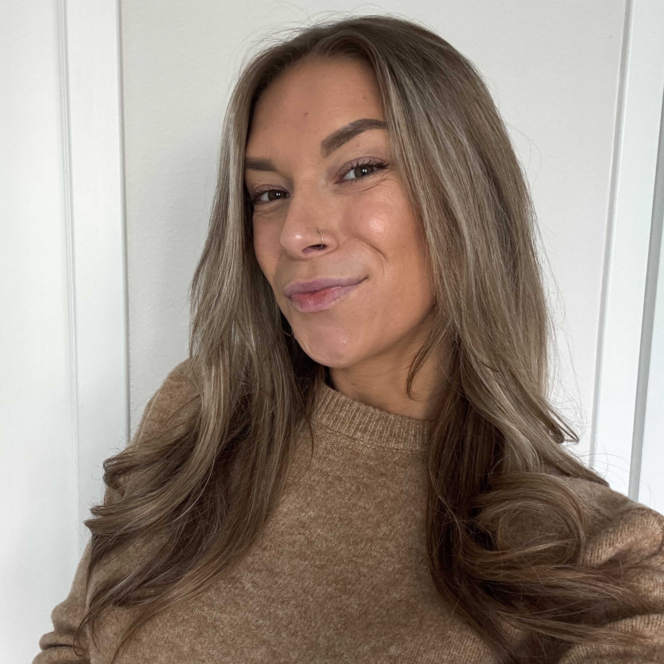 TAYLOR LARAY thumbnail