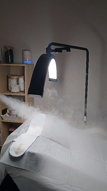 ✨ Refresh, Renew, Revitalise! ✨

Treat your skin to the ultimate pampering with our EOFY sale! We're offering an incredi